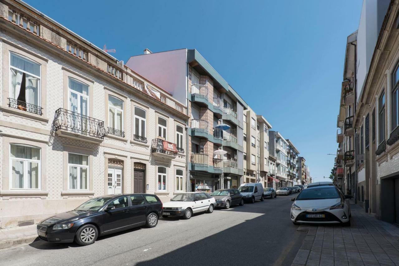 Lovelystay - Genuine Bonfim Balcony Flat Porto Exterior foto